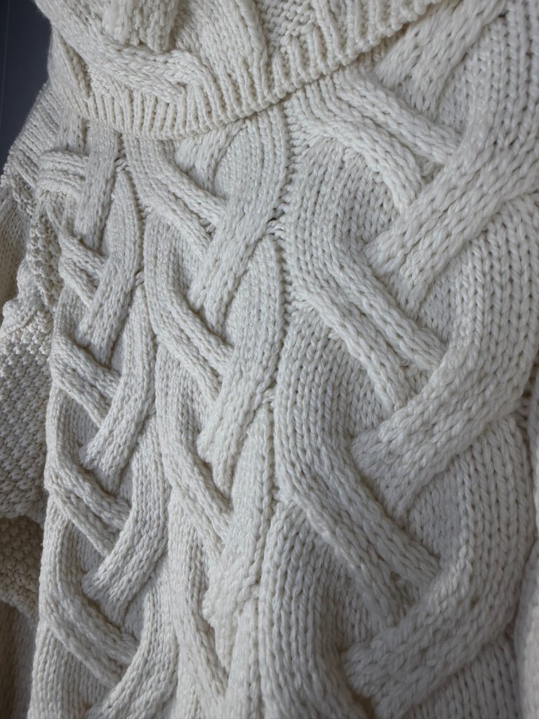 Nwt Aran Woollen Mills Super Soft Merino Cable-Knit Sweater Ivory Cowl Neck Xl — image 3 of 5